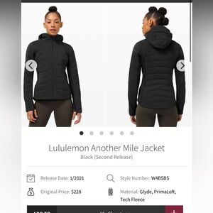158-$125 *FREE SHIPPING* EUC Lululemon Another Mile Jacket Black size 4 Hooded